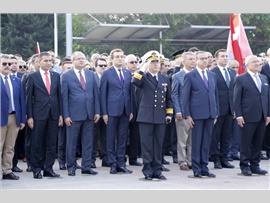 MERSİN BAROSU BAŞKANLIĞI 10 KASIM’DA ATATÜRK’Ü ANDI
