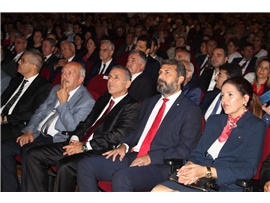 MERSİN BAROSU ATA’SINI ANDI