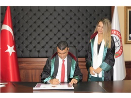 YEMİN EDEREK CÜBBE GİYDİLER