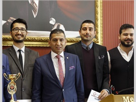 MERSİN BAROSU KADIN VE ERKEK VOLEYBOL TAKIMLARI’NDA KUPA SEVİNCİ