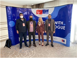 ULUSLARARASI ENGELLİLİK ZİRVESİNDE, ADLİYELERDEKİ FİZİKİ ENGELLER HATIRLATILDI