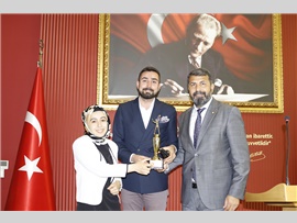 AVUKATLAR GÜNÜ TURNUVALARINDA KUPALAR SAHİPLERİNİ BULDU