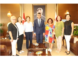 TÜRK KADINLAR BİRLİĞİ MERSİN ŞUBE YÖNETİMİNDEN BAROMUZA ZİYARET