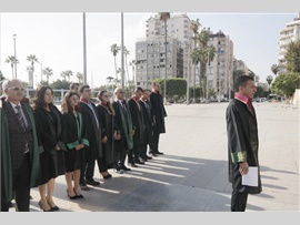 Baro Başkanımız Av. Ali ER ile Tüm Yönetim, Cumhuriyet Meydanında Atatürk Anıtını ziyaret ettiler.