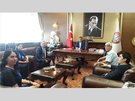 Bitlis Baro Başkanı Sayın; Av. Enis GÜL, Baro Başkanımız Av. Ali ER'i makamında ziyaret ettiler.