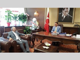 Esnaf ve Sanatkarlar Odası Başkanı Sayın; Talat DİNÇER, Baro Başkanımız Av. Ali ER'i makamında ziyaret etti.