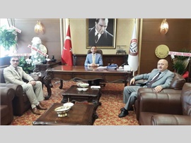 Mersin Ticaret İl Müdürü Sayın; Hacı Akif YILDIZ, Baro Başkanımız Av. Ali ER'i makamında ziyaret ettiler.