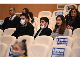 İNSAN HAKLARINA BAKIŞ KONULU PANEL DÜZENLENDİ