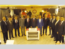 BAROMUZ 93. YAŞINI KUTLADI