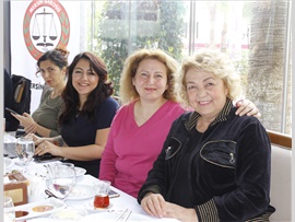 MERSİN BAROSU STAJYER AVUKATLARA TANIŞMA KAHVALTISI DÜZENLEDİ
