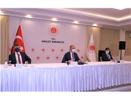 TBB VE BARO BAŞKANLARI, ADALET BAKANI ABDULHAMİT GÜL İLE GÖRÜŞTÜ