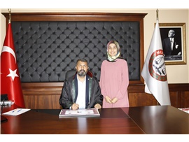 YEŞİLBOĞAZ:  “YARGININ SİYASALLAŞTIĞI, SİYASETİN DE YARGILAŞTIĞI DÖNEMDEYİZ”
