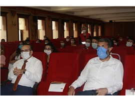 MÜLTECİ HAKLARI VE UYUM SORUNU KONULU SEMİNER DÜZENLENDİ