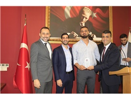 CUMHURİYET KUPASINDA DERECEYE GİREN AVUKATLARIMIZA PLAKET VERİLDİ