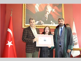 İKİ GENÇ AVUKATIMIZ YEMİN EDİP CÜBBE GİYDİ