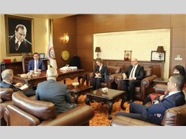 ZİYARET-ABD Başkonsolos vekili Arnie CAMPBELL , Başkanımızı makamında ziyaret etti.