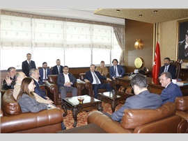 CHP MERSİN BÜYÜKŞEHİR BELEDİYE BAŞKAN ADAYI VAHAP SEÇER BAROMUZU ZİYARET ETTİ