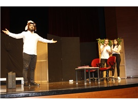 AVUKATLARIMIZ ‘AMCA SİZE İNSAN DİYEBİLİR MİYİM?’ TİYATRO OYUNUNU SAHNELEDİ