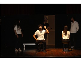 AVUKATLARIMIZ ‘AMCA SİZE İNSAN DİYEBİLİR MİYİM?’ TİYATRO OYUNUNU SAHNELEDİ