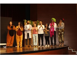 AVUKATLARIMIZ ‘AMCA SİZE İNSAN DİYEBİLİR MİYİM?’ TİYATRO OYUNUNU SAHNELEDİ