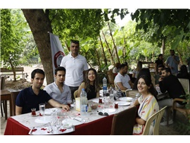BARO YÖNETİMİMİZ VE STAJYER AVUKATLARIMIZ KAHVALTIDA BİR ARAYA GELDİ