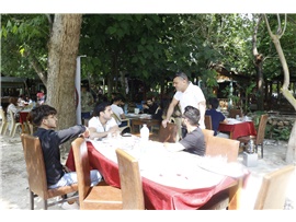 BARO YÖNETİMİMİZ VE STAJYER AVUKATLARIMIZ KAHVALTIDA BİR ARAYA GELDİ