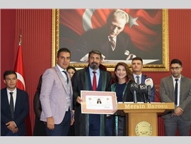 MERSİN BAROSU’NDA RUHSAT HEYECANI