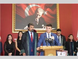 MERSİN BAROSU’NDA RUHSAT HEYECANI