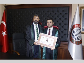 BARO BAŞKANIMIZ AV. BİLGİN YEŞİLBOĞAZ: “AVUKATLAR TOPLUMA YÖN VERMEK ZORUNDA”