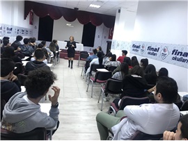 TARSUS FİNAL OKULLARINDA ÖĞRENCİLERE SUÇ SAYILAN DAVRANIŞLAR ANLATILDI