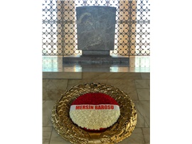 MERSİN BAROSU ATA’MIZIN HUZURUNDA