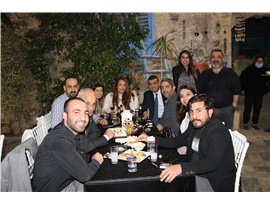 AVUKATLARIMIZ TARSUS’TA, AVUKATLAR GÜNÜ YEMEĞİNDE BİR ARAYA GELDİ