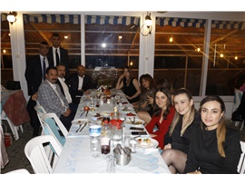 AVUKATLARIMIZ SİLİFKE’DE, AVUKATLAR HAFTASI YEMEĞİNDE BİR ARAYA GELDİ