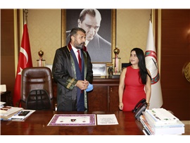 HUKUK MÜCADELESİ VERMEK İÇİN YEMİN ETTİLER