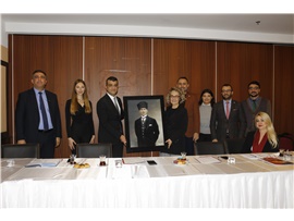 MERSİN KENT KONSEYİ ARALIK AYI OLAĞAN YÜRÜTME KURULU TOPLANTISI, BAROMUZUN EV SAHİPLİĞİNDE YAPILDI