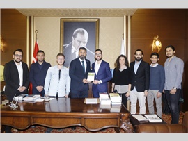 ÇAĞ ÜNİVERSİTESİ GENÇ HUKUKÇULAR KULÜBÜ’NDEN BARO BAŞKANIMIZA ZİYARET