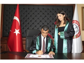 17 STAJYER AVUKATIMIZ ADALET MÜCADELESİ VERMEK İÇİN CÜBBE GİYDİ