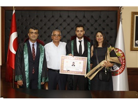 2 STAJYER AVUKATMIZ CÜBBE GİYDİ