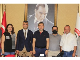 AK PARTİ TOROSLAR İLÇE YÖNETİMİNDEN, BARO BAŞKANIMIZ ÖZDEMİR’E ZİYARET