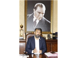 YEŞİLBOĞAZ: “MESLEKİ DEĞERLERİMİZE SAHİP ÇIKMALISINIZ”