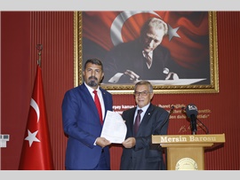 MERSİN BAROSU  BAŞKANIMIZ AV. BİLGİN YEŞİLBOĞAZ MAZBATASINI ALDI