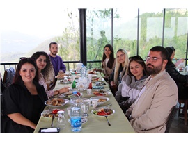 STAJYER AVUKATLARIMIZ İÇİN TANIŞMA KAHVALTISI DÜZENLENDİ