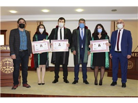 ADALETE FENER YAKMAK İÇİN CÜBBE GİYDİLER