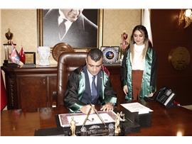 STAJ BİTTİ, AVUKAT OLDULAR