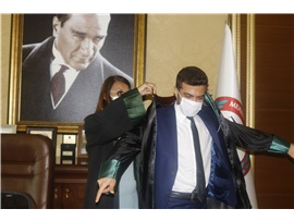 6 STAJYER AVUKATIMIZ YEMİN EDİP CÜBBE GİYDİ