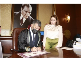 ADALET MÜCADELESİ İÇİN AVUKAT OLDULAR