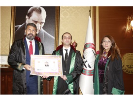 ADALET MÜCADELESİ İÇİN CÜBBE GİYDİLER