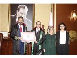 ADALET MÜCADELESİ İÇİN CÜBBE GİYDİLER