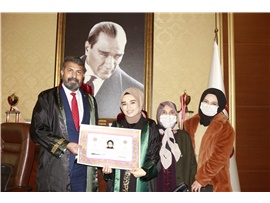 ADALET MÜCADELESİ İÇİN CÜBBE GİYDİLER