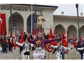 ATATÜRK’ÜN MERSİN’E GELİŞİNİN 99. YILINI GURURLA KUTLADIK